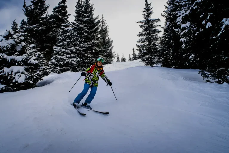 Skiing-in-Kyrgyzstan (1) (1)