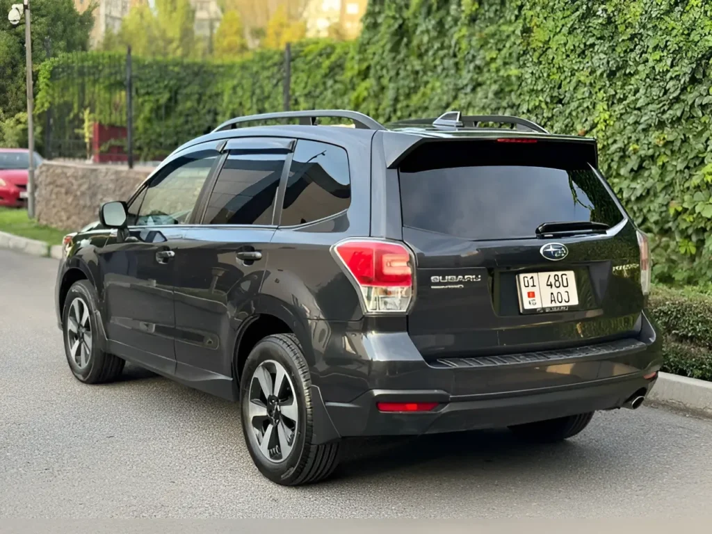 Subaru Forester Black 3