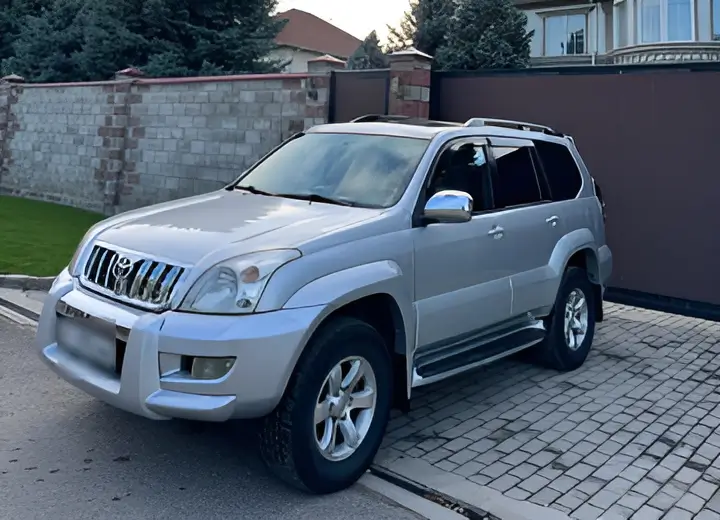 Toyota Landcruiser Prado 1