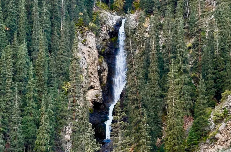 Barskoon Waterfall (1)