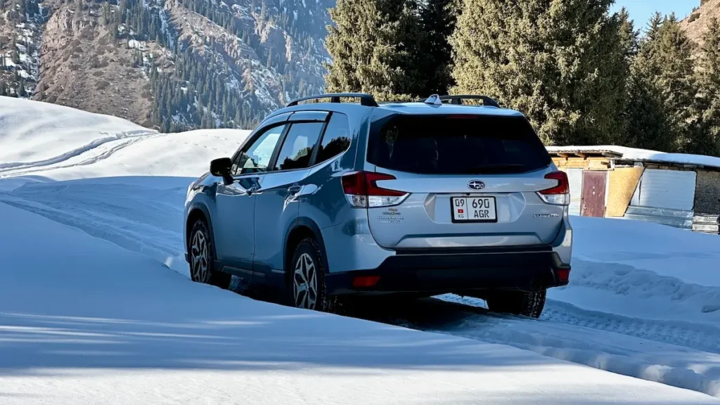 Subaru Forester 2020 (Silver) 2