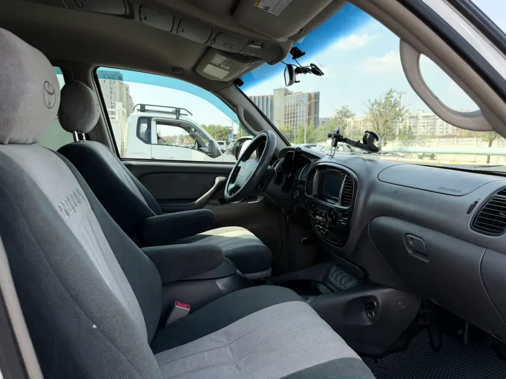 Toyota Sequoia 2006 5